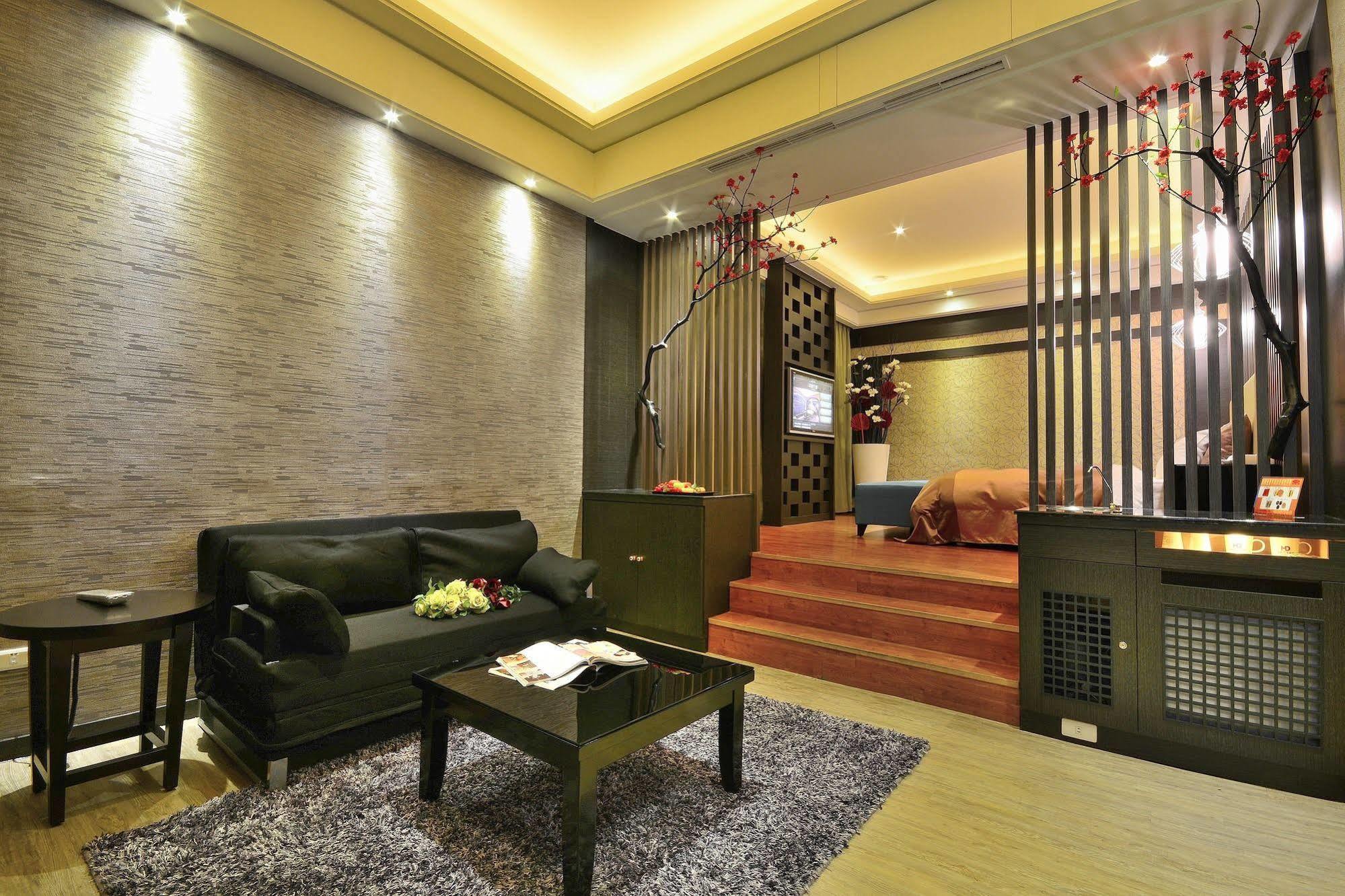 Hea Duenn Motel 台中市 エクステリア 写真