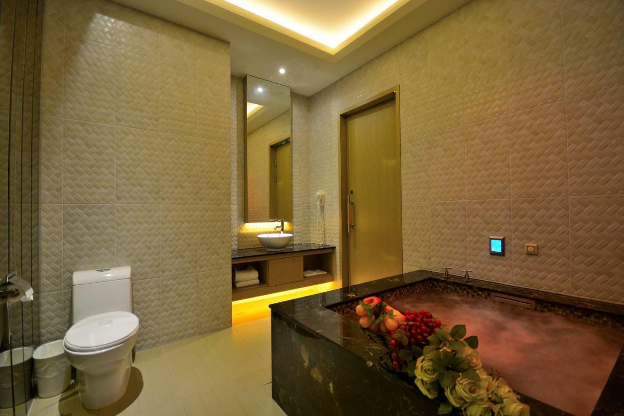 Hea Duenn Motel 台中市 エクステリア 写真